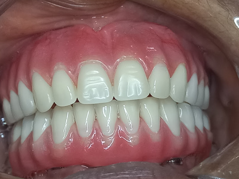 Foto de Dra. Onizia Torres Cirugiã Dentista