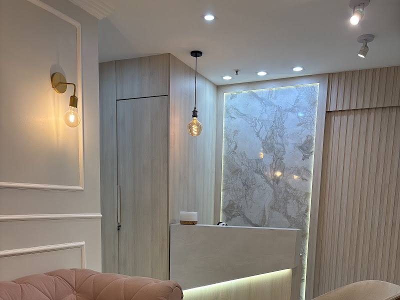 Foto de Dra. Pâmella Macedo - Harmonização Facial