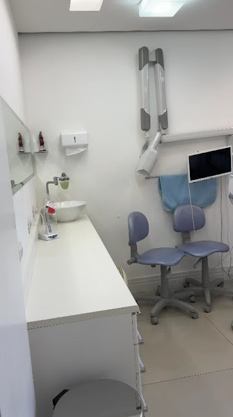 Foto 3 de Dra Patricia Camargos - Dentista Barra da Tijuca