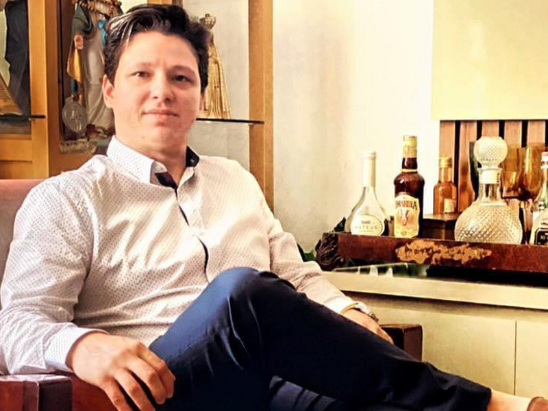 Foto 7 de Dra. Patrícia Oliveira | Endodontia | Microscópica Digital - Imperatriz MA