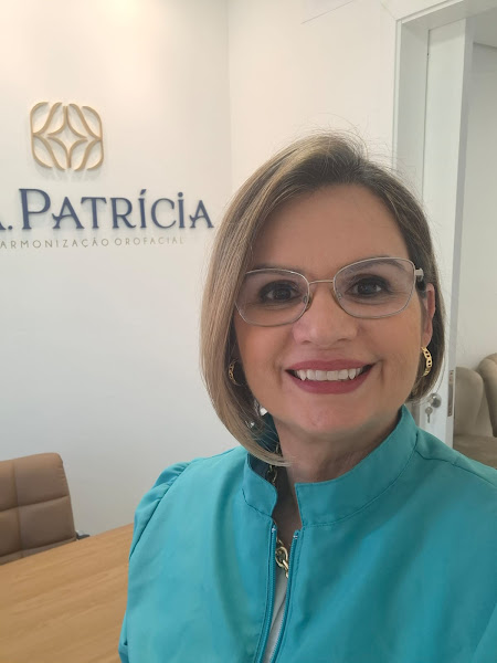 Foto 3 de Dra. Patrícia Rampazzo Ferreira – Odontologia, Implantes e Harmonização Orofacial em Campinas
