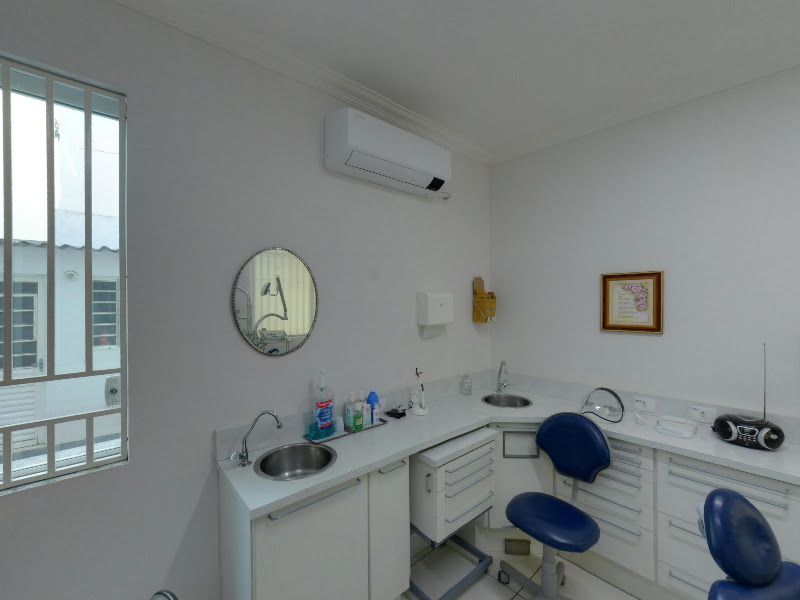 Foto 2 de Dra Patrícia Silva Andrade - Cirurgiã Dentista