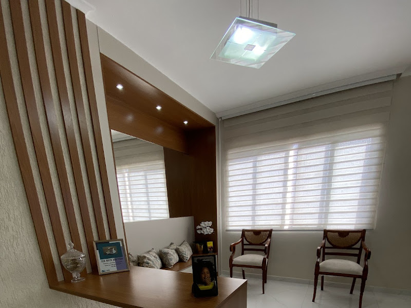 Foto 2 de Dra Patrícia Zella -- OM odontologia