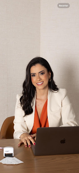 Foto 2 de Dra. Paula Caetano - Cirurgiã-Dentista e implantodontista