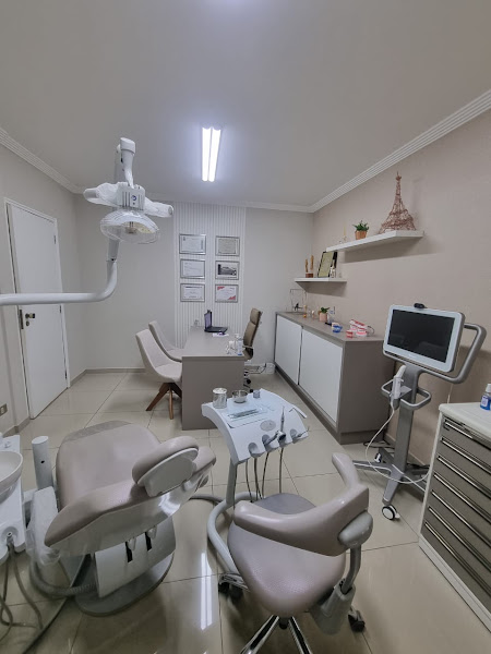 Foto 2 de Dra Paula Galassi - Dentista em Americana