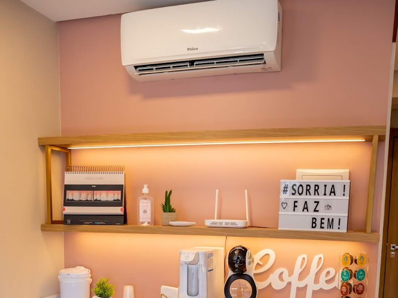 Foto de Dra. Paula Menezes | Odontologia