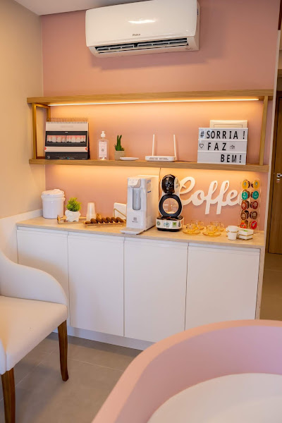 Foto 2 de Dra. Paula Menezes | Odontologia