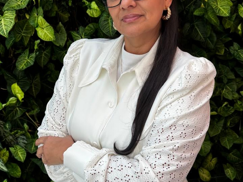 Foto de Dra. Paula Vanina | Harmonização Orofacial