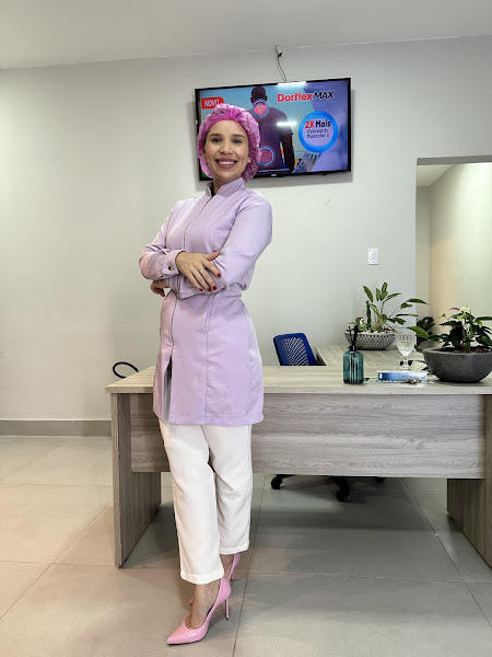 Foto 3 de Dra. Paula Viana | Dentista | Bairro Lixeira - Cuiabá