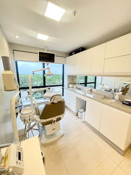 Foto 2 de Dra Paula Vidal Sales Dentista - Tratamento do Ronco e Apneia, Distúrbios do Sono, Bruxismo e DTM.