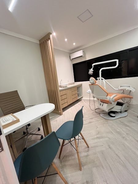 Foto 3 de Dra. Pietra Vidal - Harmonização Facial e Odontologia