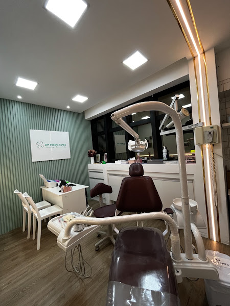 Foto 2 de Dra. Poliana Cunha - Dentista
