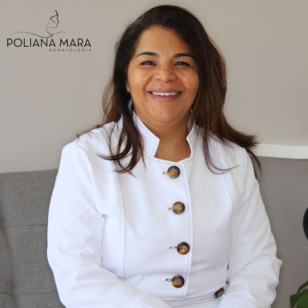 Foto 2 de Dra Poliana Mara Nascimento