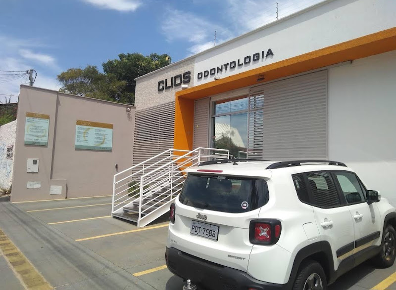 Foto 2 de Dra Polyanna Soares - Dentista e Endodontista