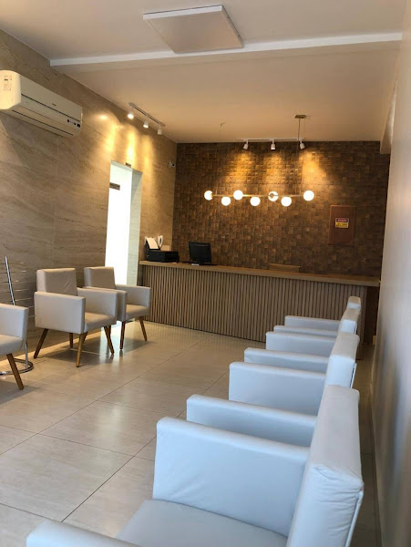 Foto 3 de Dra Polyanna Soares - Dentista e Endodontista