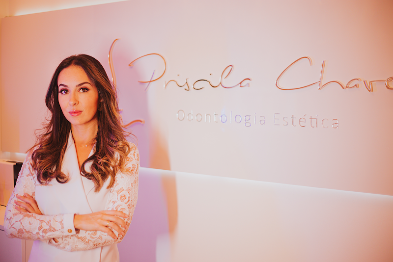 Foto 2 de Dra. Priscila Chaves Florisbal