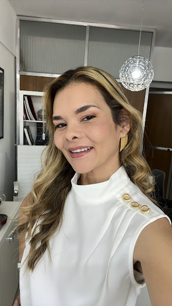 Foto 2 de Dra Priscila Dornaes - Odontologia