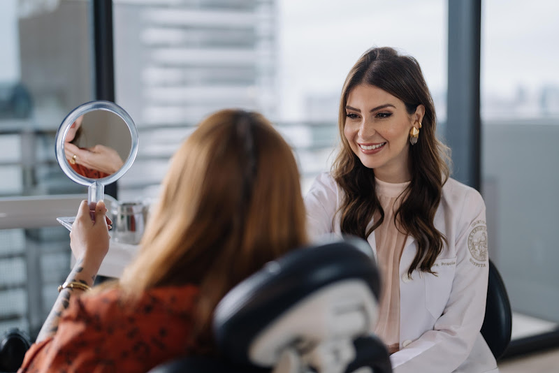 Foto 2 de Dra. Priscila Ribas - Dentista