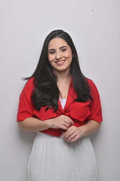 Foto 2 de Dra. Priscila Santana | Dentista 24h