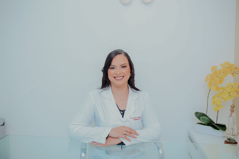 Foto 2 de Dra. Priscila Tavares de Aquino