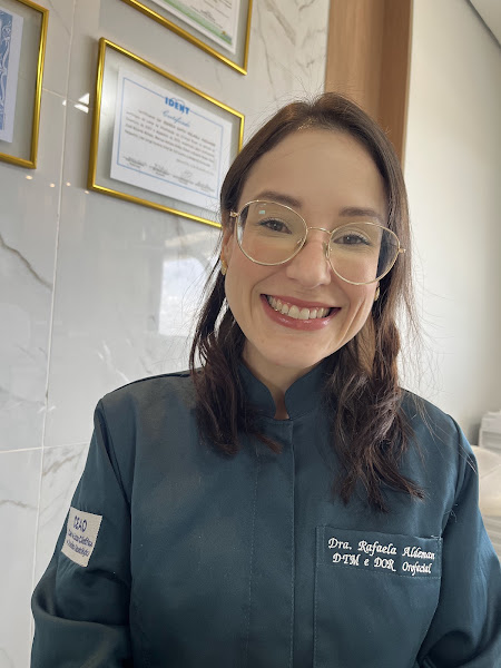 Foto 2 de Dra. Rafaela Aldeman - DTM, DOF e bruxismo