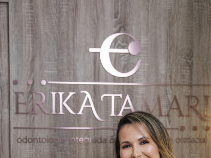 Foto 2 de Dra Rafaela Brum - Harmonização facial e Odontologia