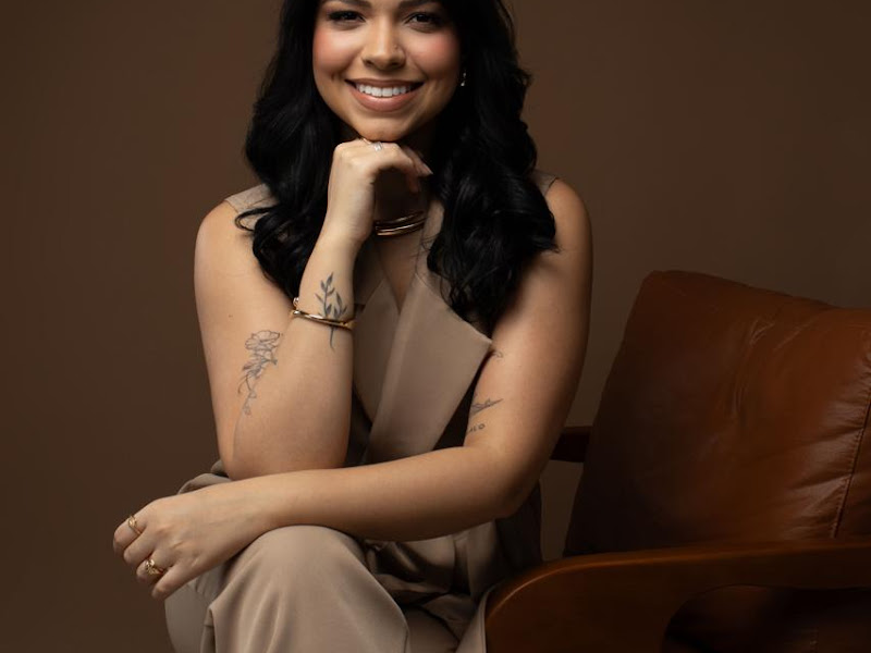 Foto de Dra. Rafaela Camargo - Dentista