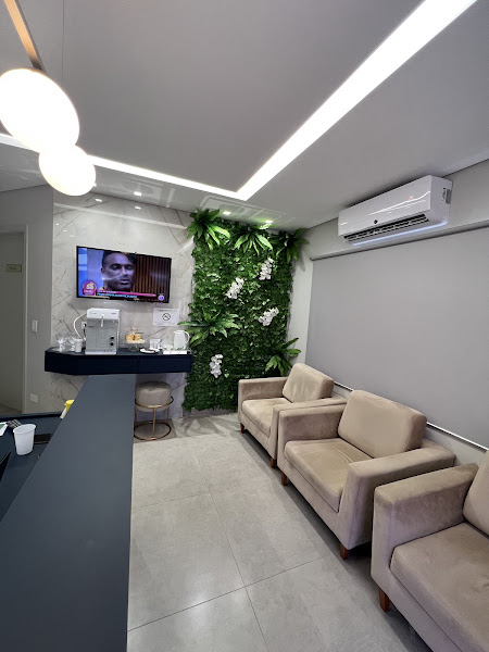 Foto 3 de Dra. Rafaela Lima | Dentista | Prótese | Estética