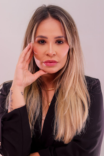 Foto 2 de Dra Rafaela Martins | Harmonização Facial