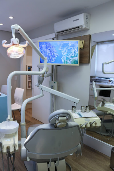 Foto 4 de Dra Rafaela Mazim – Reabilitação Oral e Estética