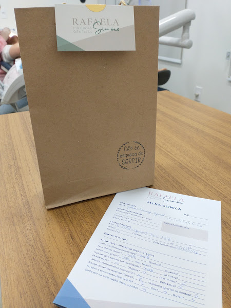 Foto 2 de Dra. Rafaela Simões - Dentista