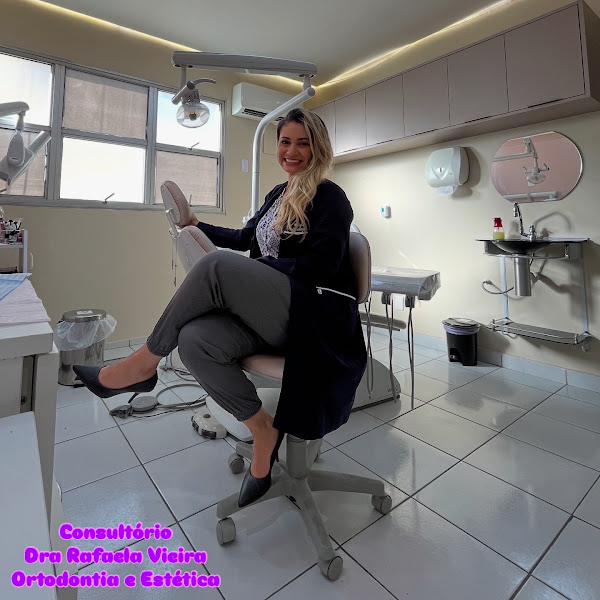Foto 3 de Dra Rafaela Vieira - Ortodontia e Estética