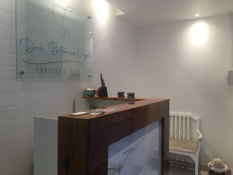 Foto 3 de Dra.Rafaela Wollner Infante - Cirurgiã-Dentista