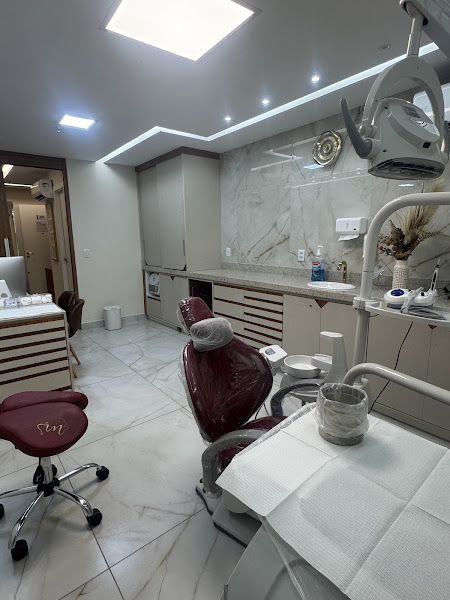 Foto 3 de Dra Raniery Mattedi - Consultório Odontológico