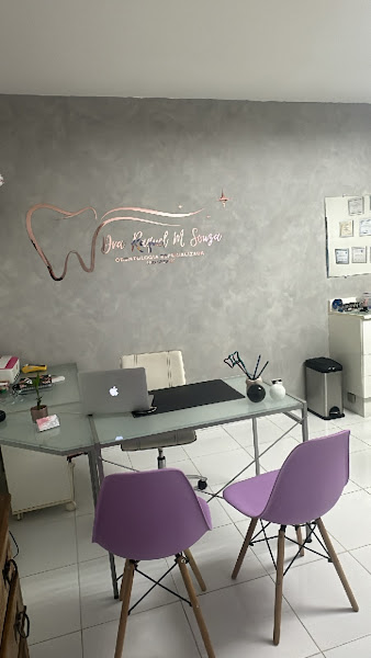 Foto 2 de Dra. Raquel Mariana de Souza Odontologia Especializada