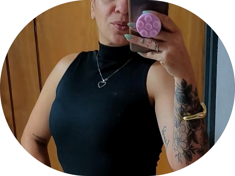 Foto 3 de Dra. Rayne Wobeto | Clínica Face a Face | Harmonização Facial