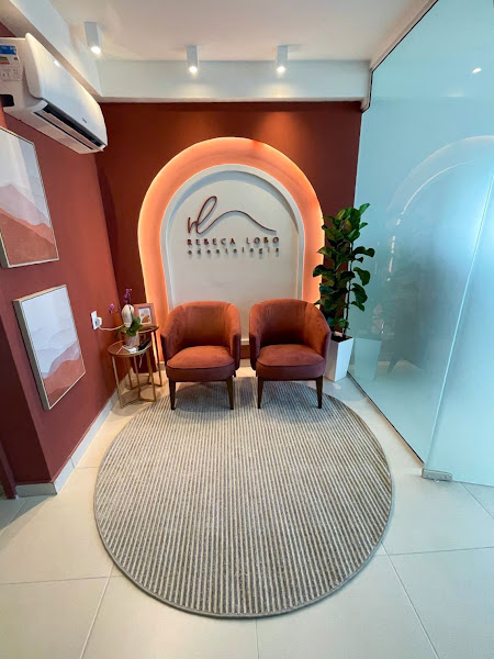 Foto 2 de Dra. Rebeca Lobo - Odontologia