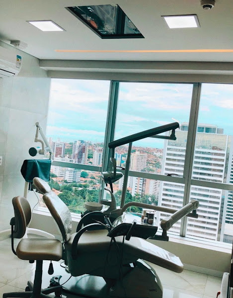 Foto 2 de Dra. Rebeca Rocha Harmonizacão Facial - Olympo Clínica