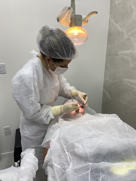 Foto 2 de Dra Rebecca Moraes - RM Odontologia