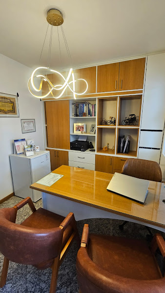 Foto 3 de Dra. Rebecca Zamberlan | Especialista em DTM, Dor Orofacial e Bruxismo