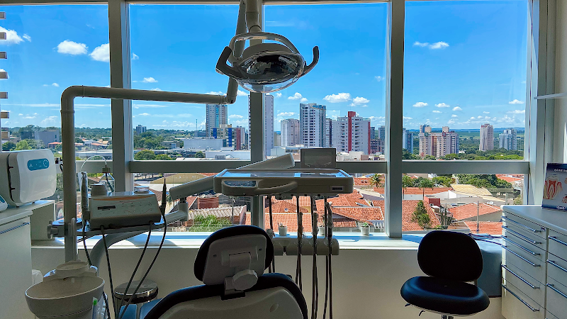 Foto 2 de Dra. Régia Zanata - Odontologia Estética