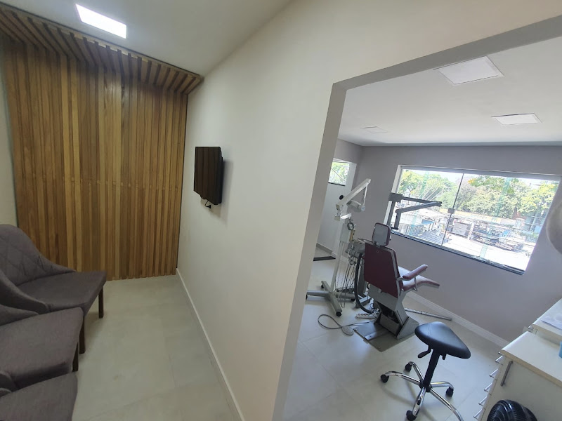 Foto 3 de Dra. Regiane Ap. Monteacuti - Dentista