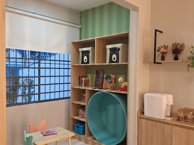 Foto 2 de Dra. Regina Aparecida Magnabosco de Oliveira