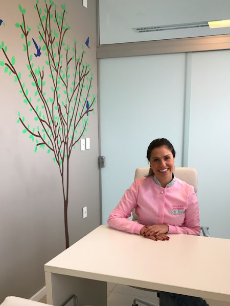 Foto 2 de Dra. Renata Azambuja Al Alam - Odontopediatra