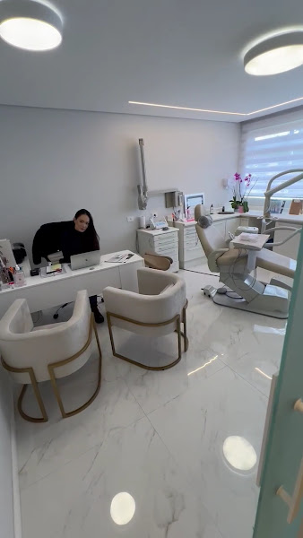 Foto 3 de Dra. Renata Camargo Wendling