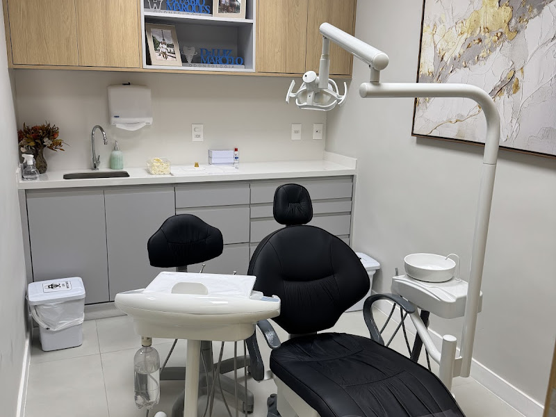 Foto 2 de Dra.Renata Patrão | Facetas e Prótese Dentária