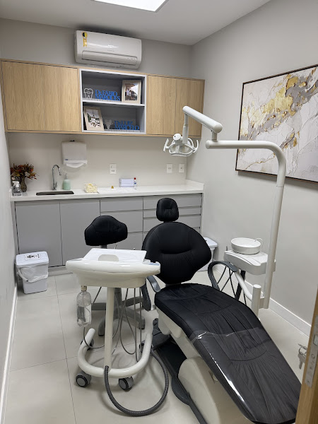 Foto 4 de Dra.Renata Patrão | Facetas e Prótese Dentária