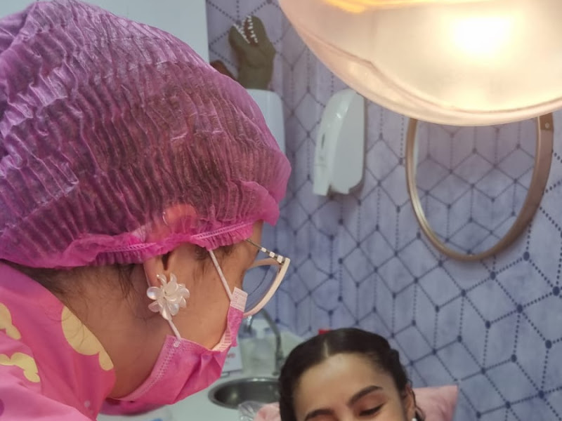 Foto de Dra Rhayany Lindenblatt- Odontopediatria e Frenectomia RJ