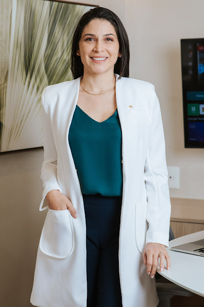 Foto 3 de Dra. Rhayssa Amaral - Harmonização Orofacial