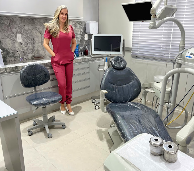 Foto 3 de Dra Roberta Andrade - Saúde e Estética Oral
